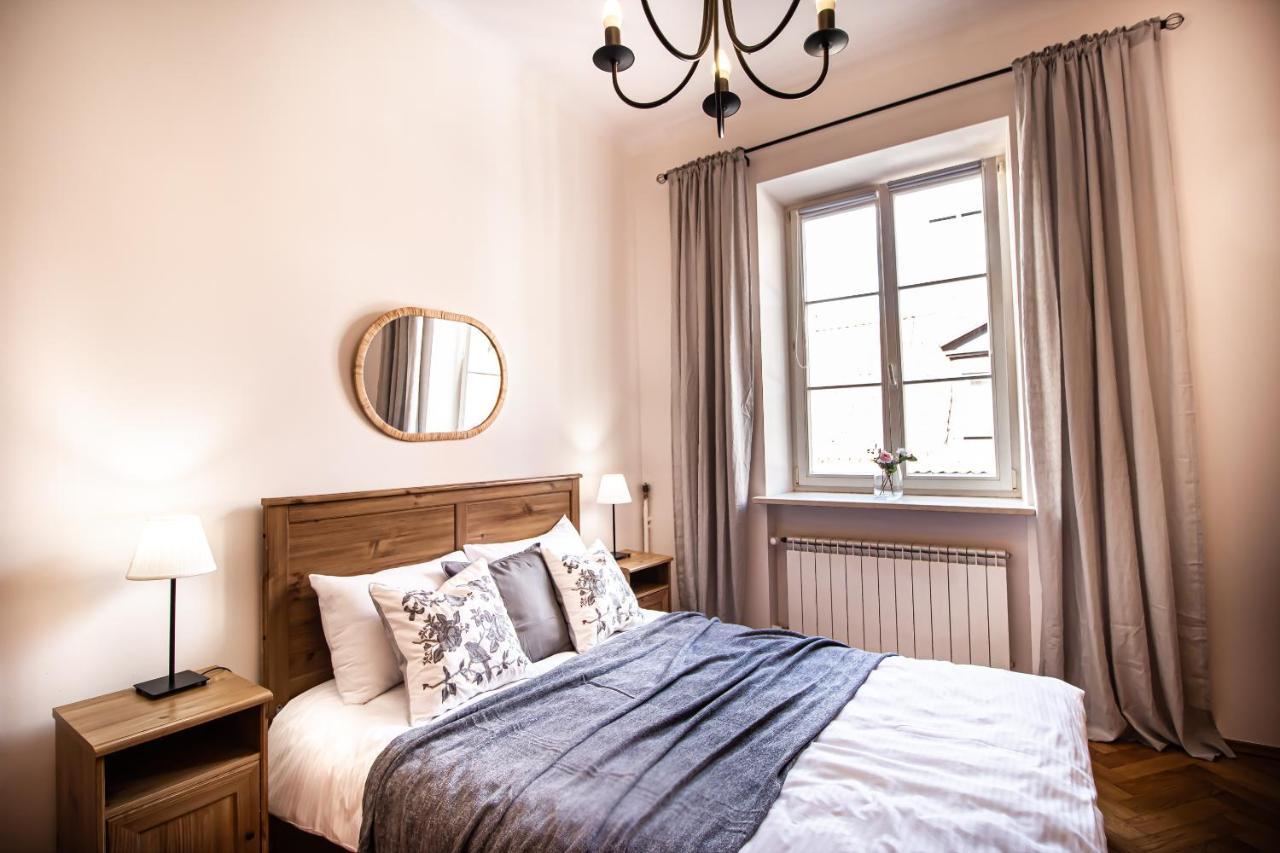Swietojanska Old Town Apartment Warsaw Luaran gambar