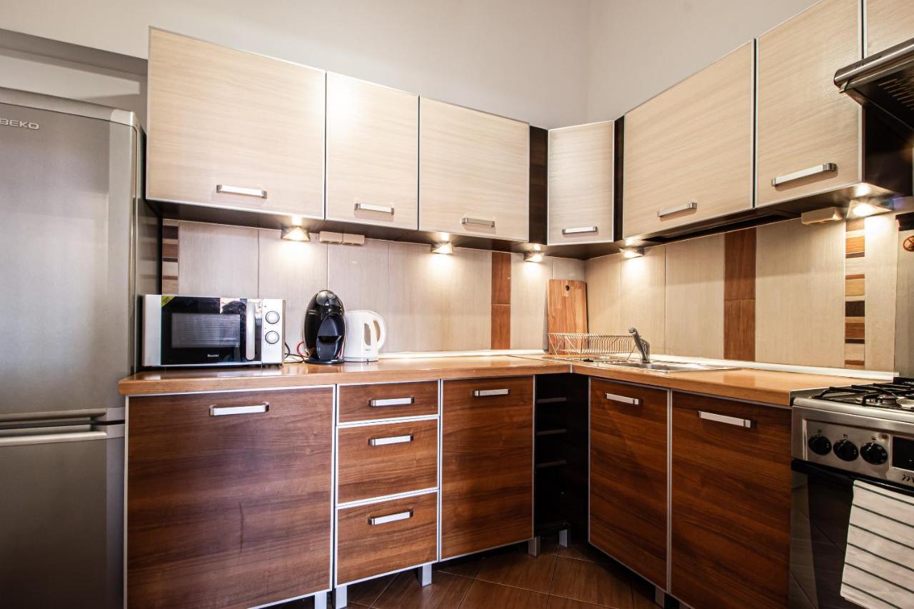 Swietojanska Old Town Apartment Warsaw Luaran gambar
